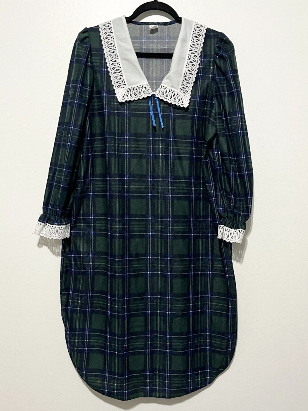 Womens Vintage Cottagecore Nightgown M Plaid Granny Prairie Peter Pan Collar